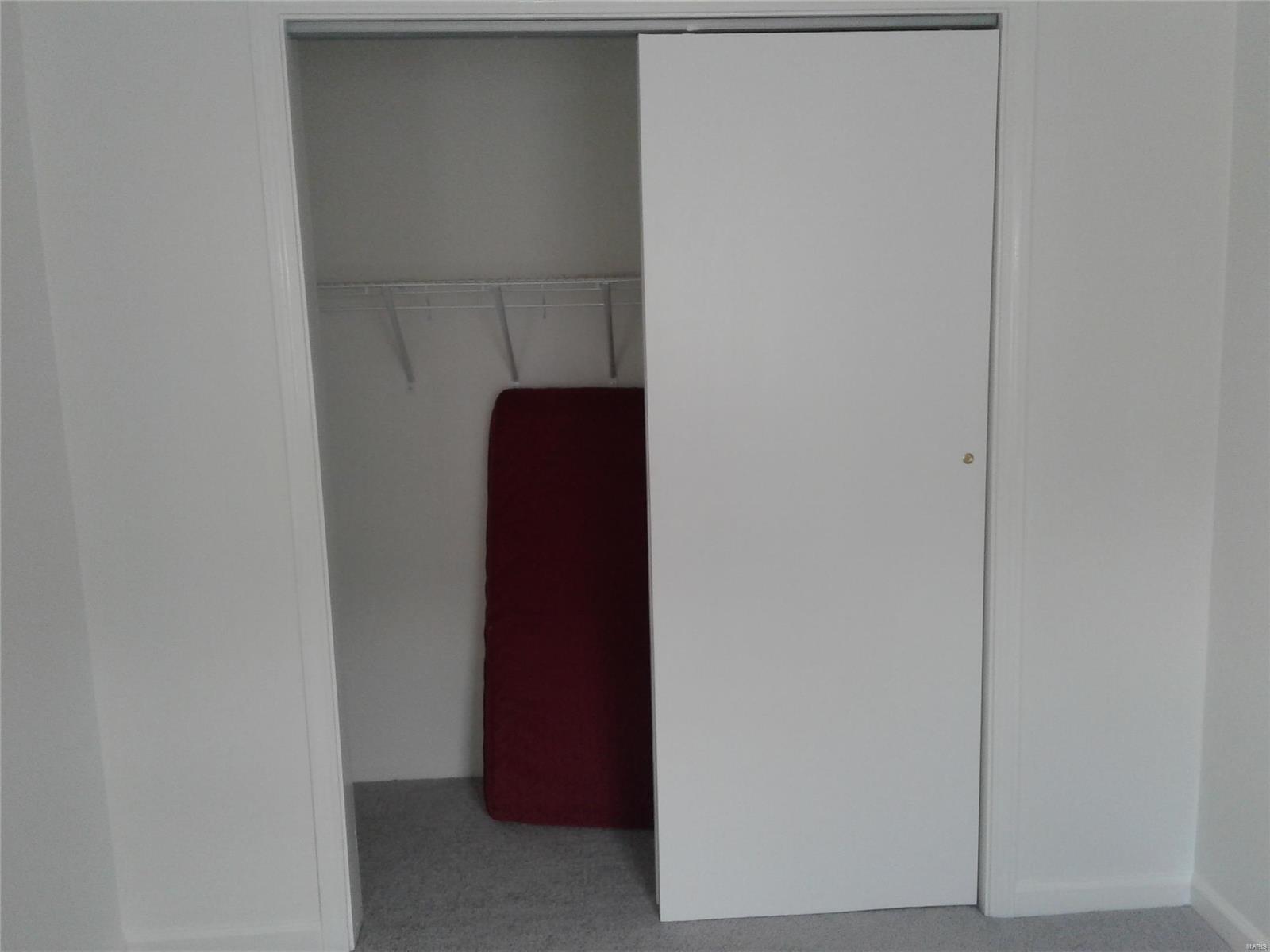 St. Louis Commons add - Residential