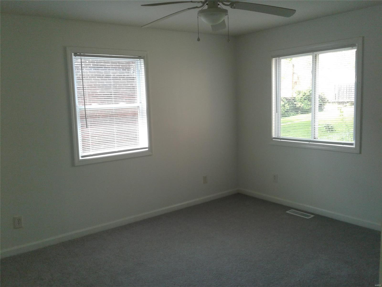 St. Louis Commons add - Residential