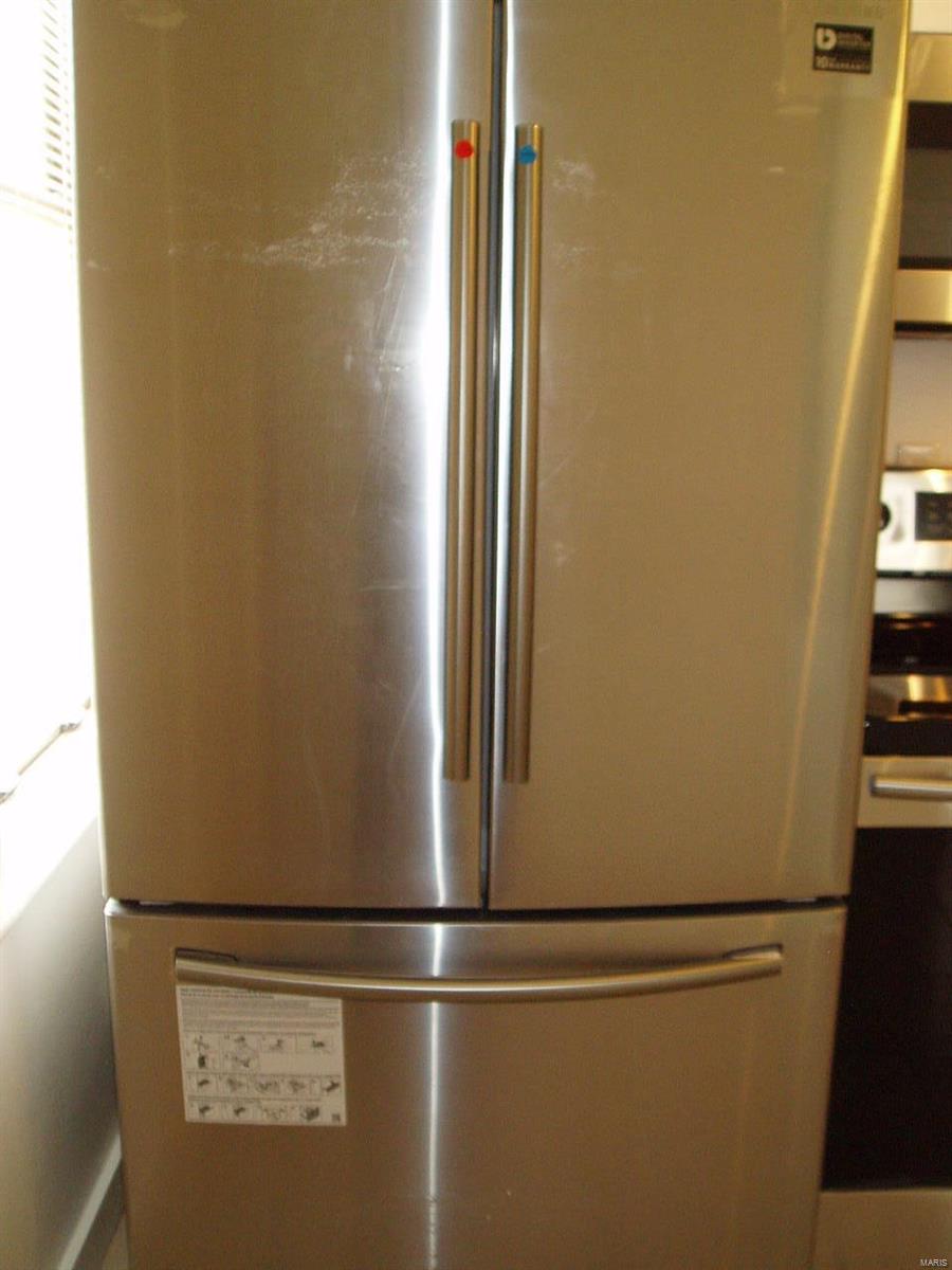 St. Louis Commons add - Residential