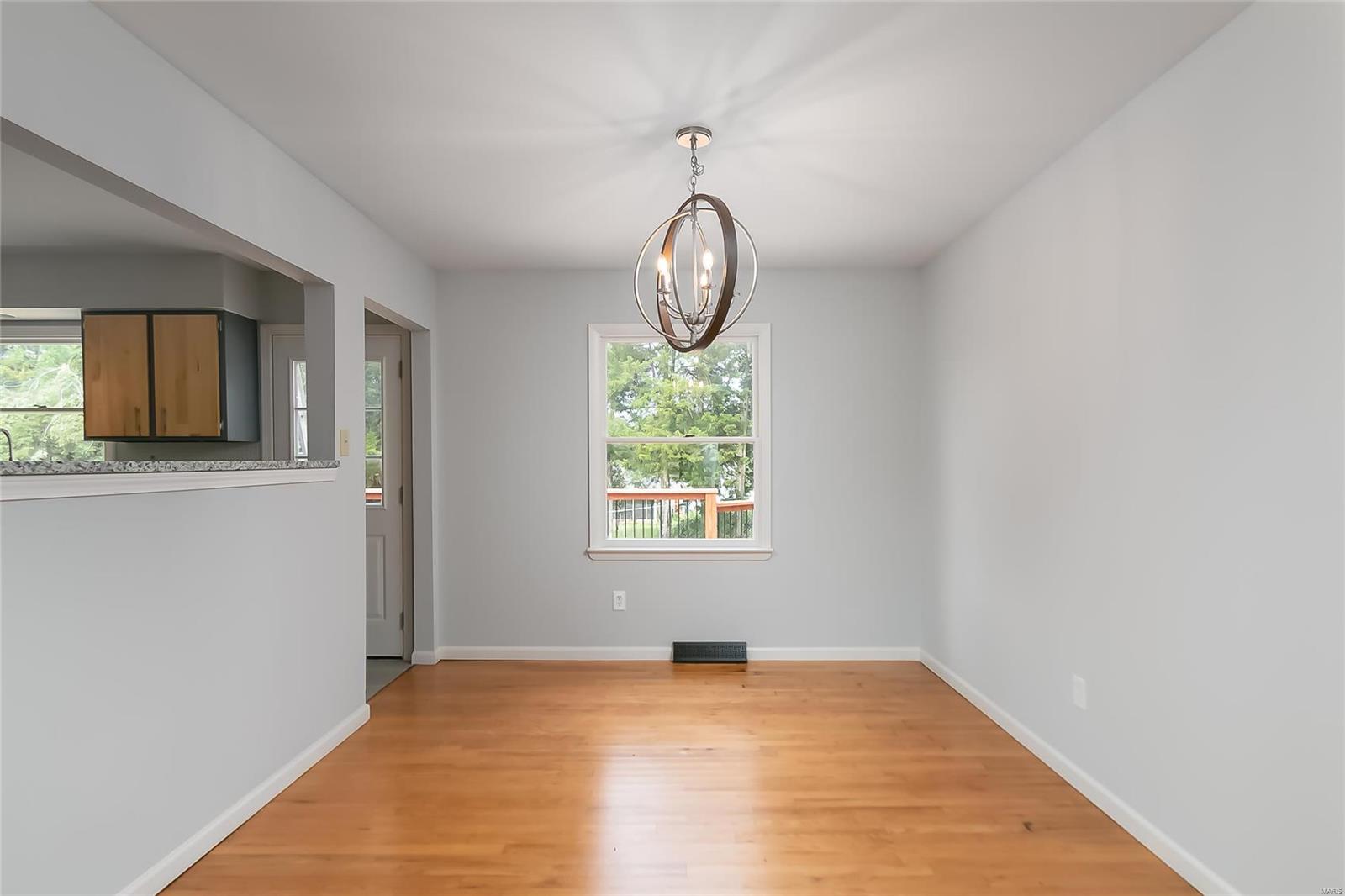 Elmwood Manor #8 - Residential