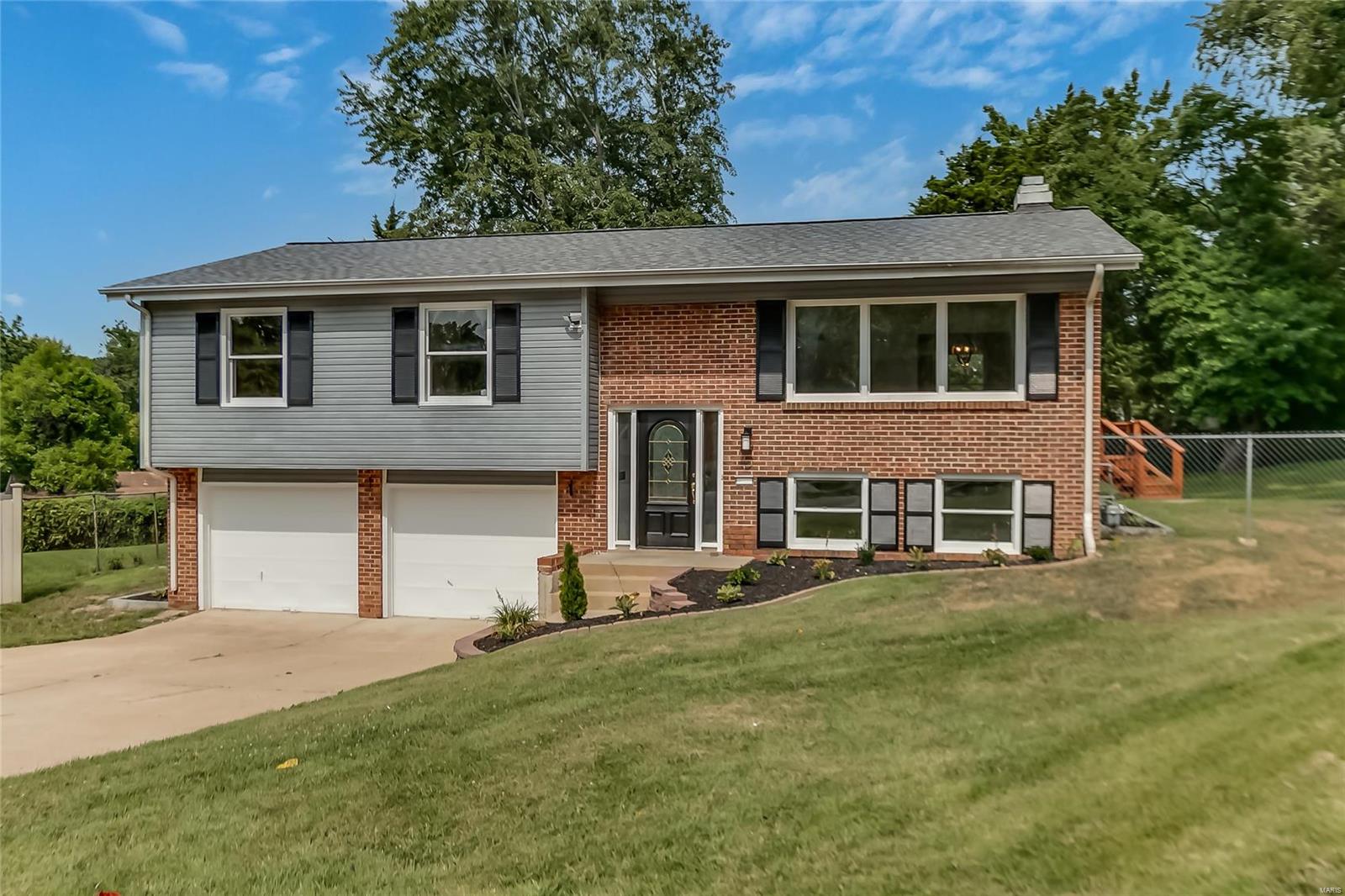 Elmwood Manor #8 - Residential