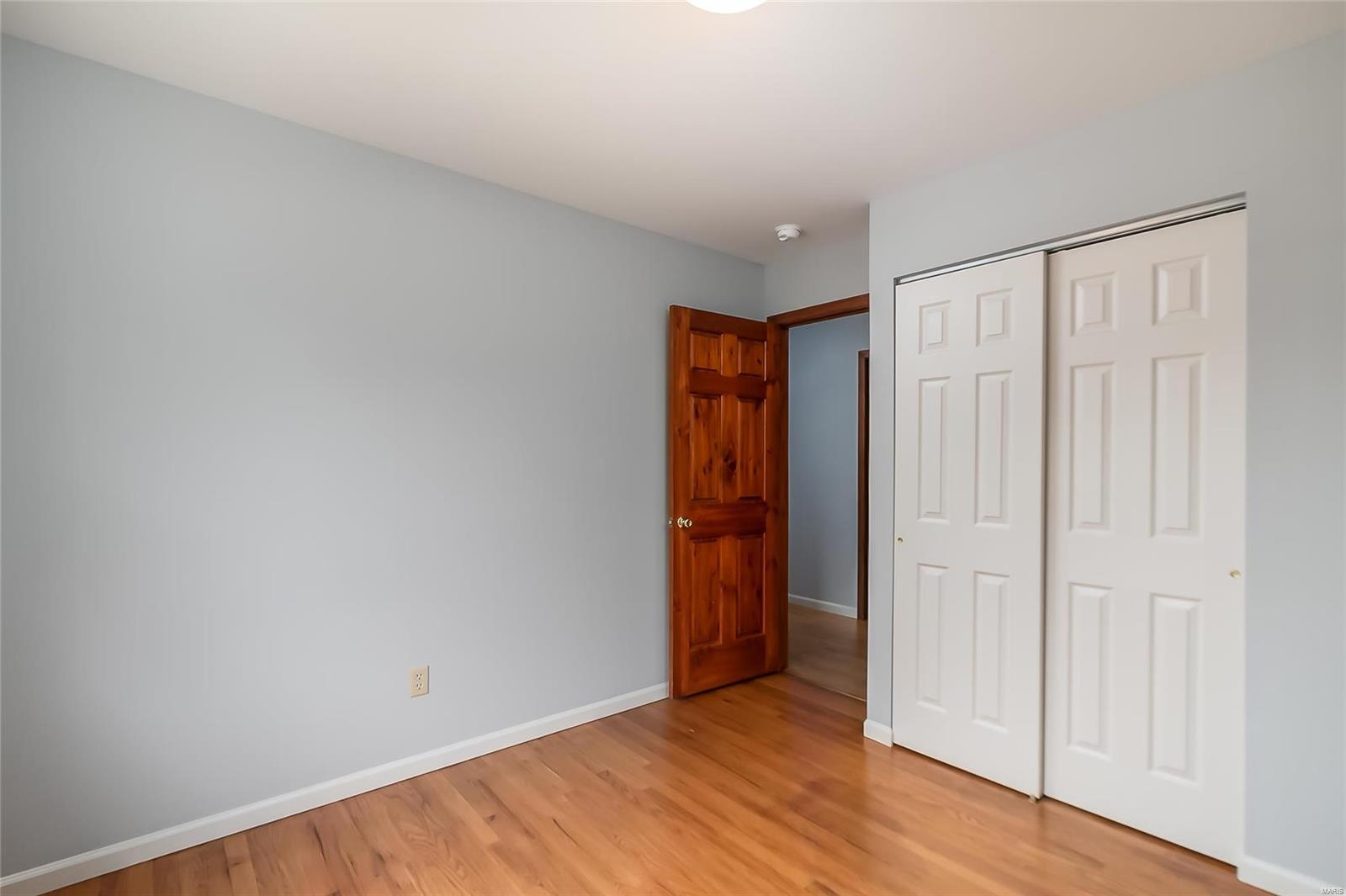 Elmwood Manor #8 - Residential