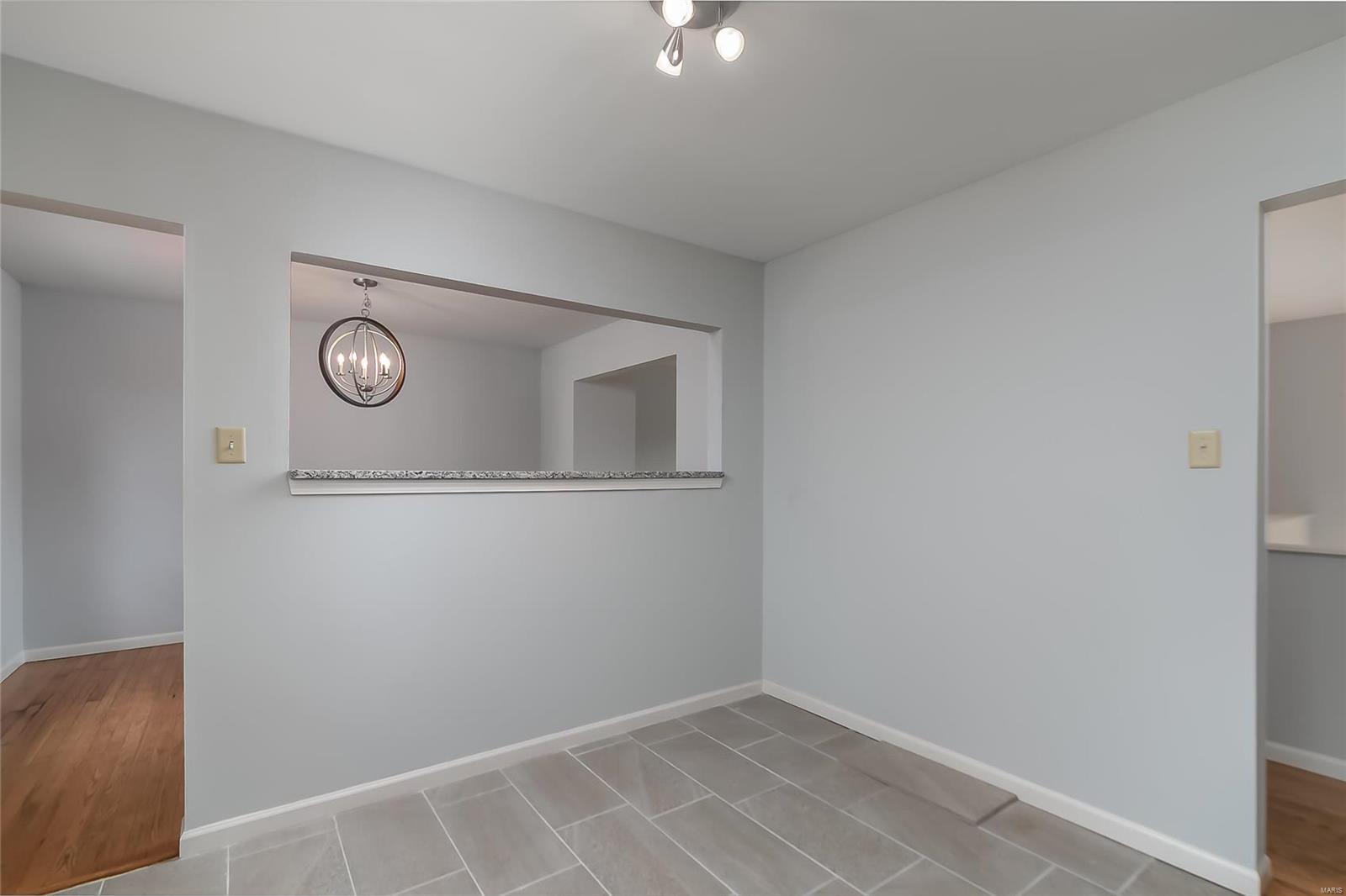 Elmwood Manor #8 - Residential