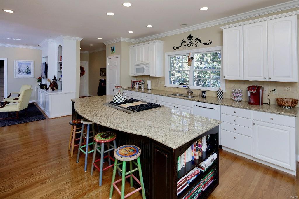 James Del - Residential