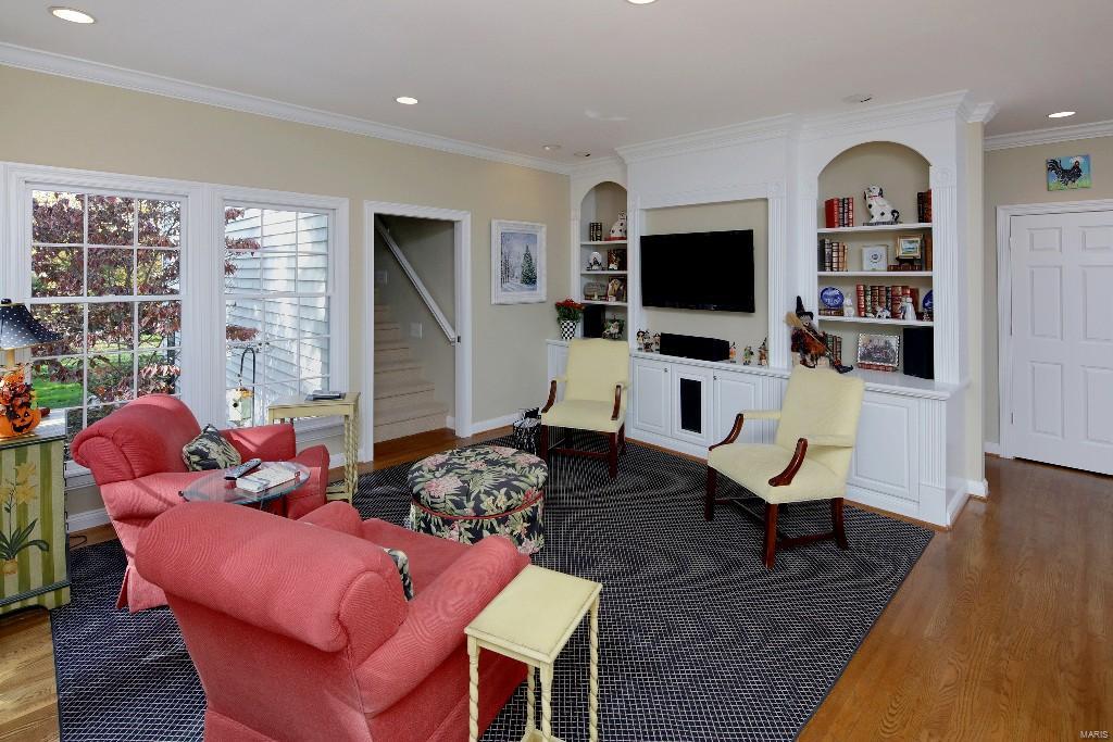 James Del - Residential