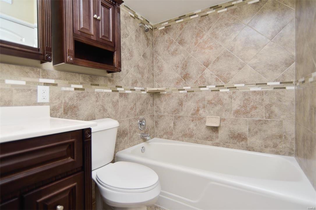 Cavalier Condo The - Residential
