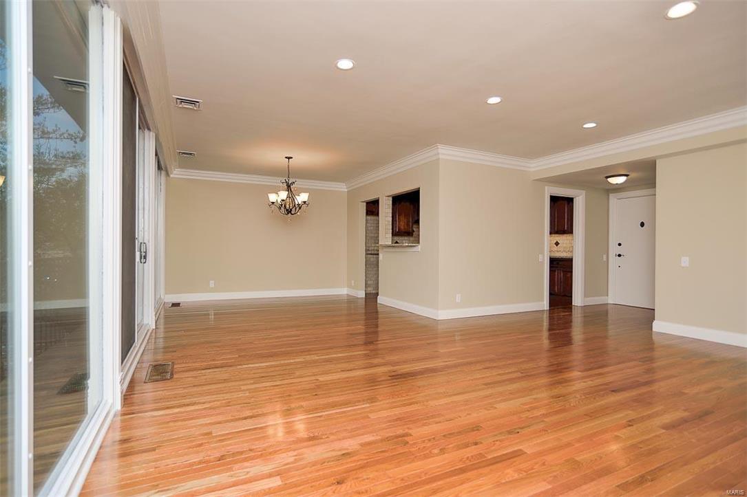 Cavalier Condo The - Residential