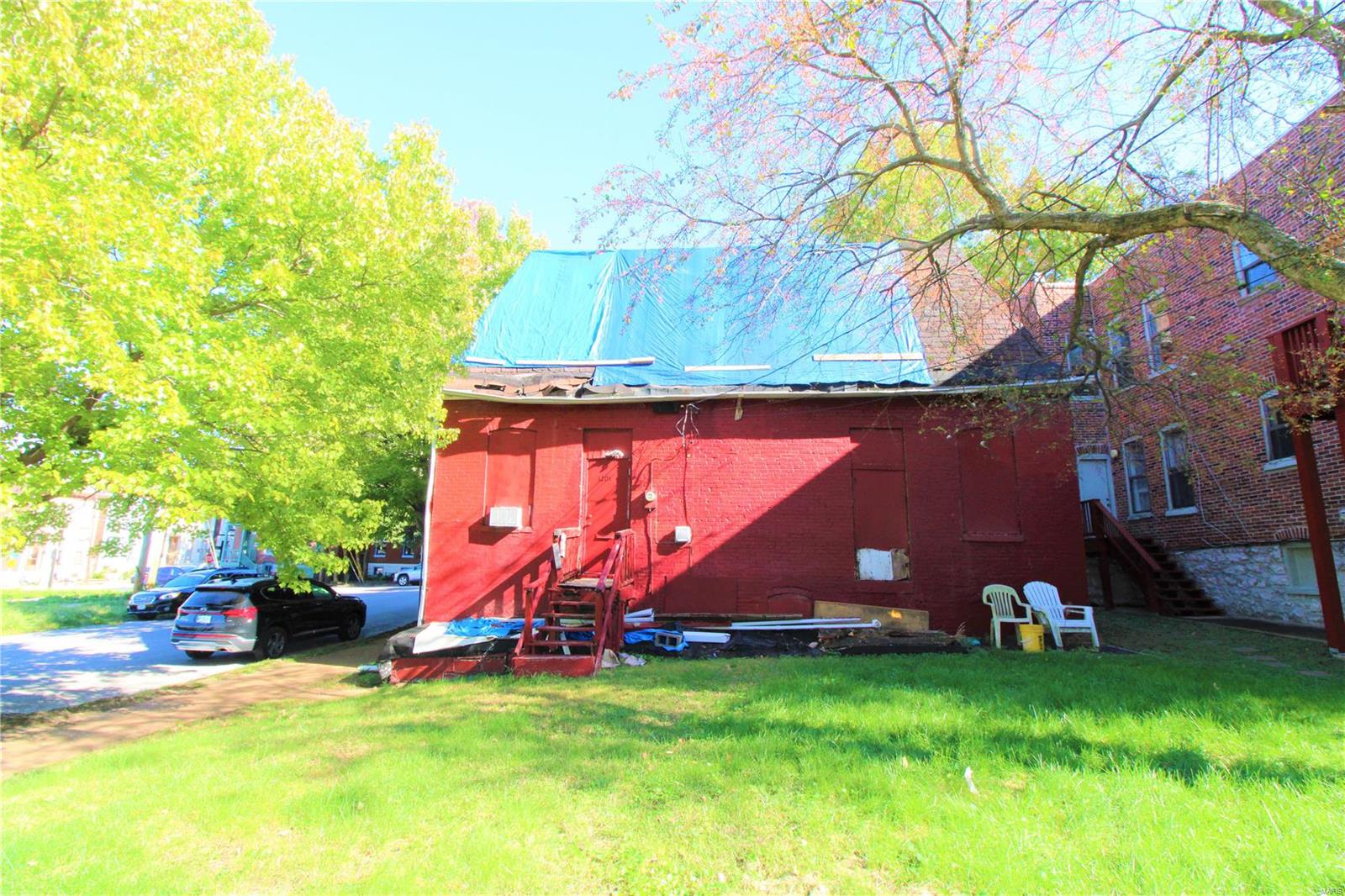 Dillons Add - Residential Income