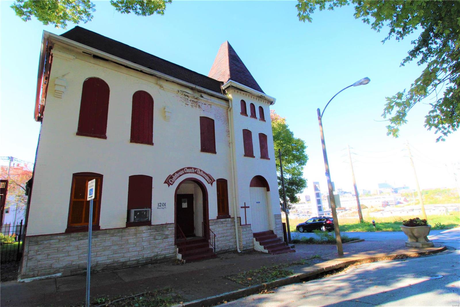 Dillons Add - Residential Income