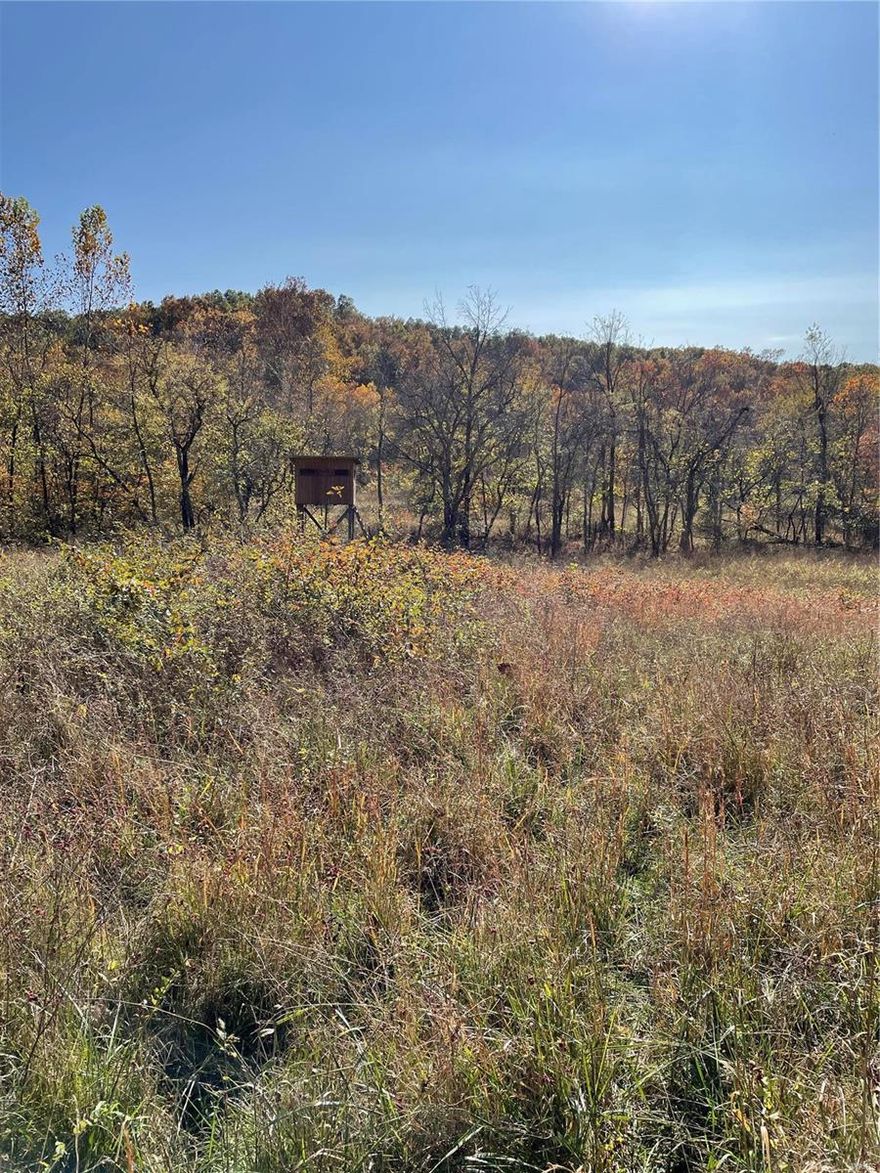 Split from MLS 21076472