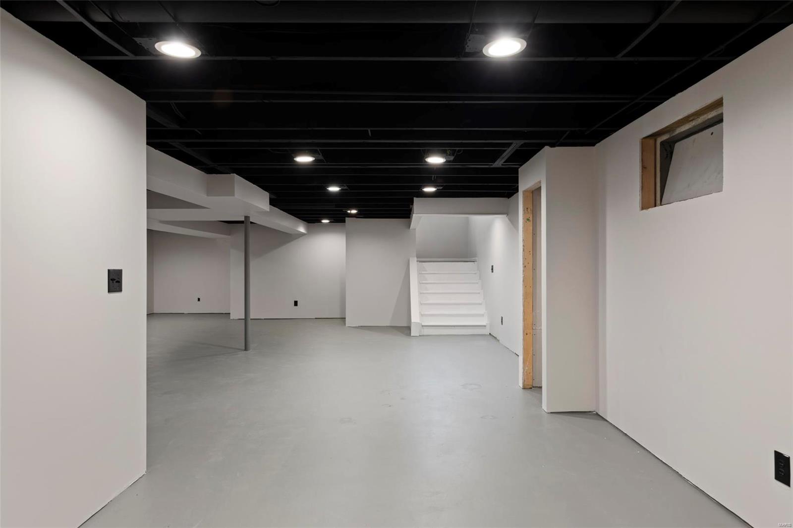 Four Winds #3 - Residential