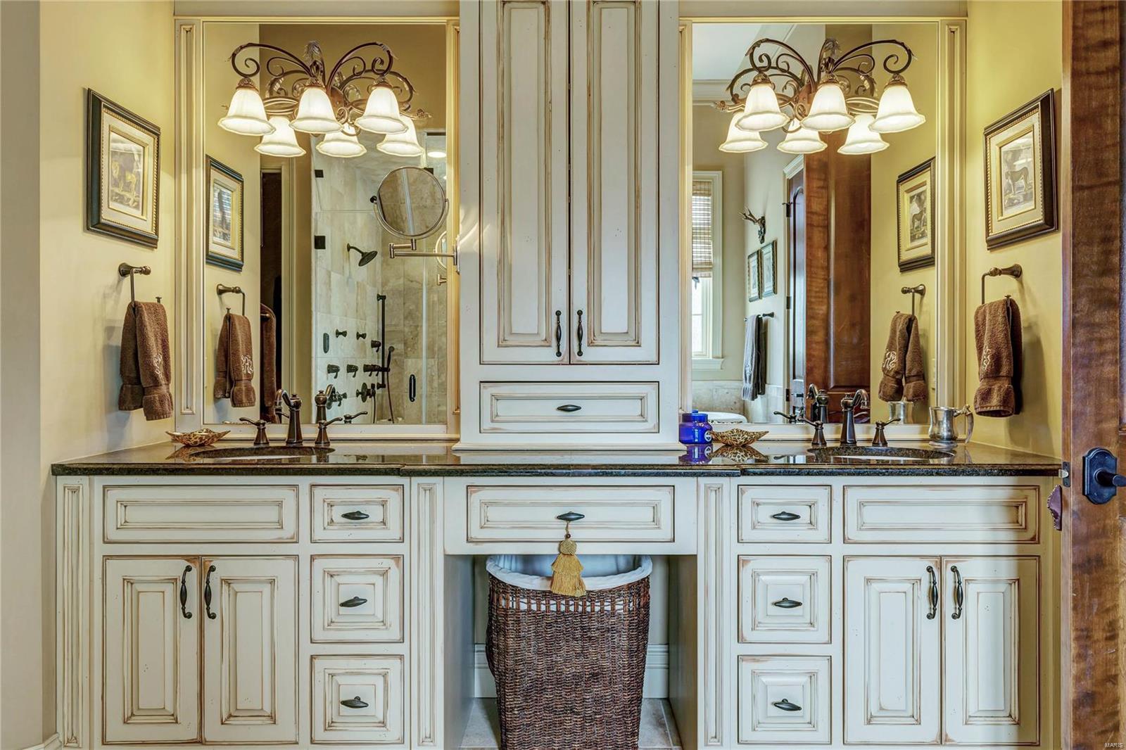 Thornhill Estates - Residential