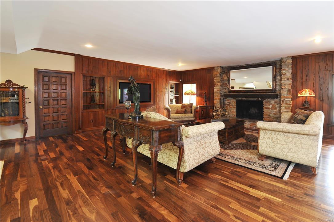 Town & Country 3 - Residential