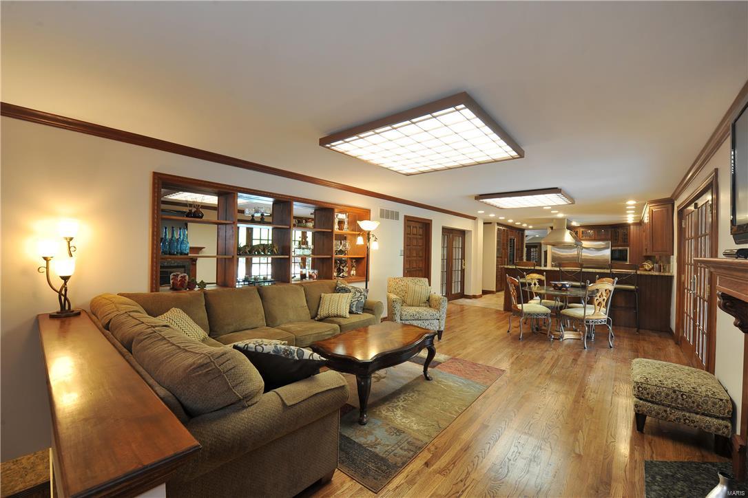 Town & Country 3 - Residential