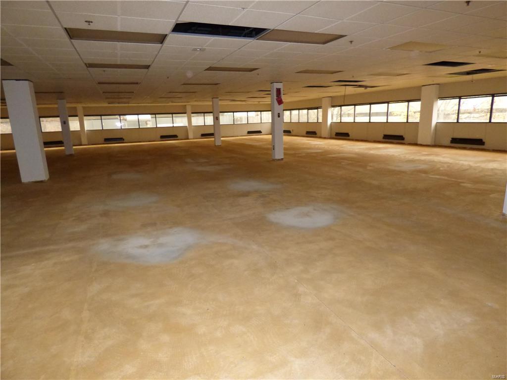 Convention Plaza 05 - Commercial Sale