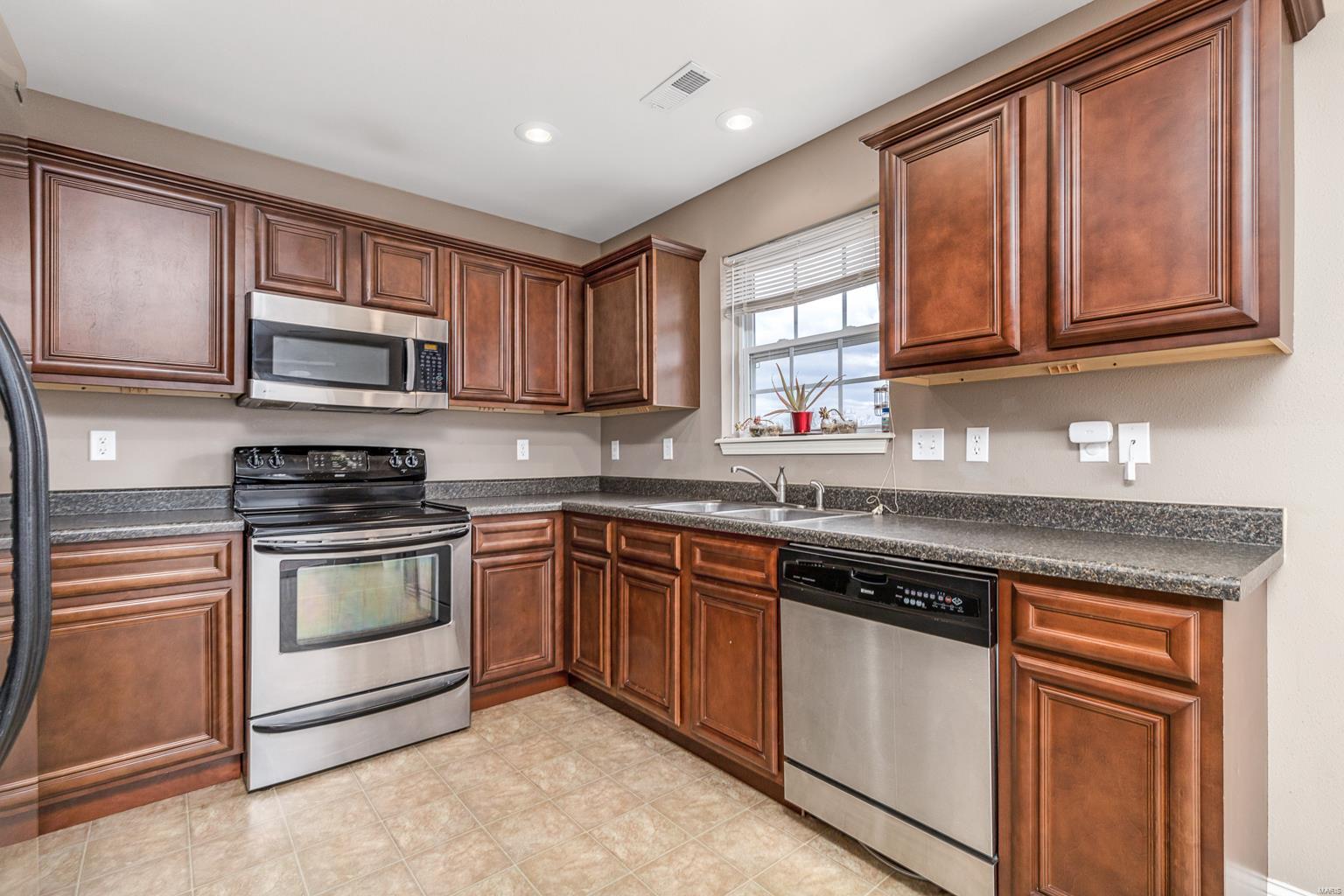 Pioneer Ridge - Residential