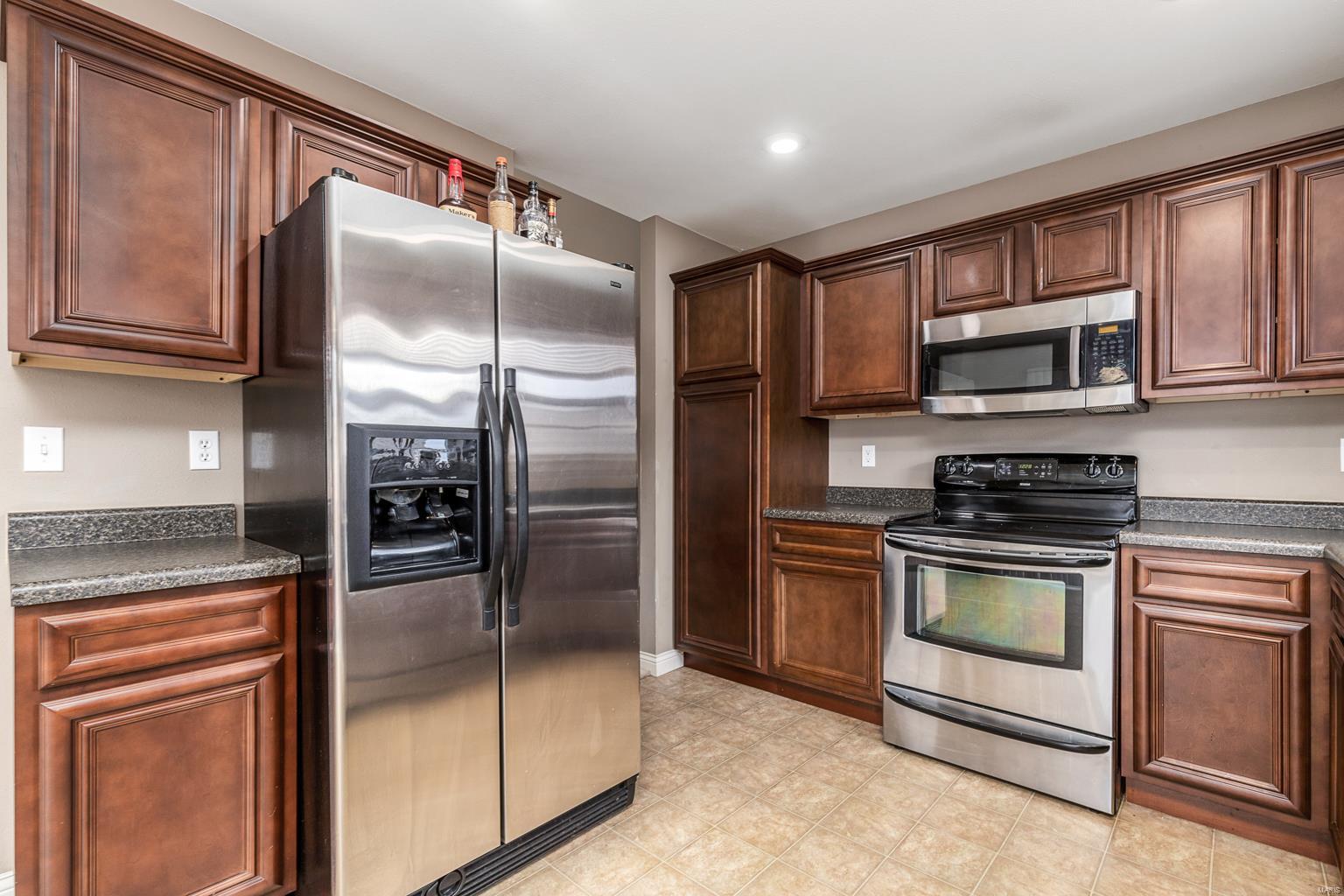 Pioneer Ridge - Residential