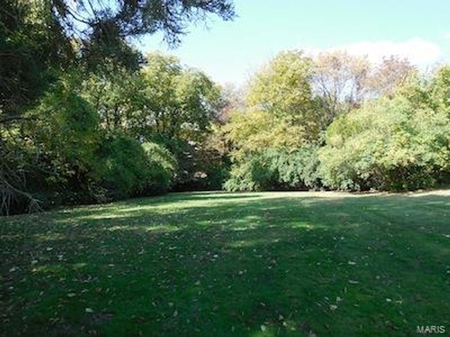 BOUNDARY SURVEY IS COMPLETE and will be included in sale. RARE 3 ACRE LOT BACKING TO CREVE COEUR GOLF COURSE. If desired, deed will allow for lot division into two 1 1/2 acre lots with extension of private lane!   All serious offers will be considered! This lot is EAST of I-270, incredible location, with extreme privacy! This is a truly once in a lifetime opportunity to own a private three acre parcel to build YOUR dream home. This home and land has been in the same family for over 7 decades and to my knowledge this is the first time it has been offered for sale. This is the most sought after lot on the lane at the very end of the cul-de-sac.  Agents bring your most discriminating buyer seeking the extreme privacy offered by this parcel.  The lot is partially wooded offering nice mature shade trees. The existing home has been leased for many years and is currently tenant occupied month to month and offered as a tear down. BUILDERS AND DEVELOPERS ARE WELCOME. Prime lot for development. Additional Rooms: In Platted Subdv.