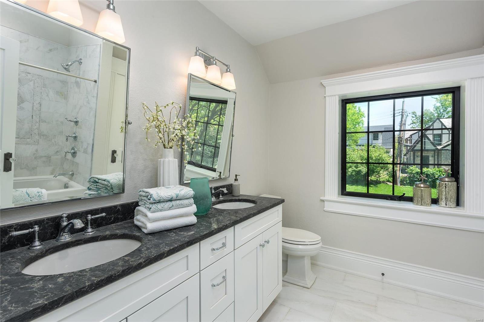 Wydown Forest - Residential