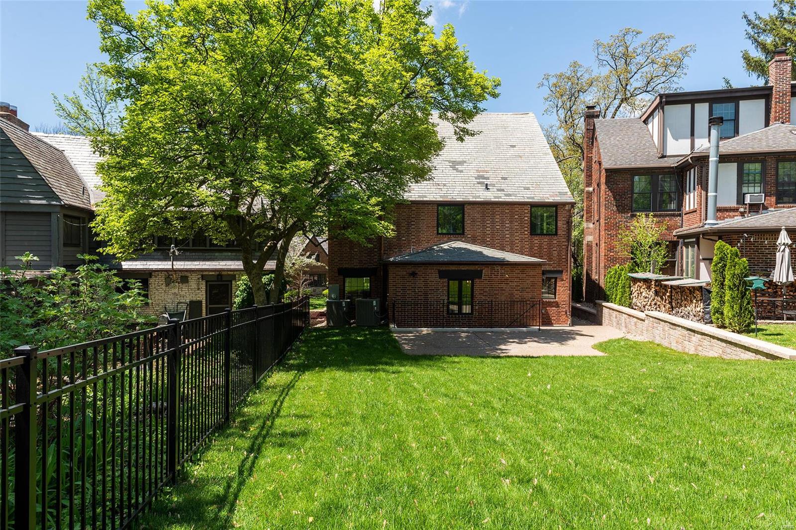 Wydown Forest - Residential