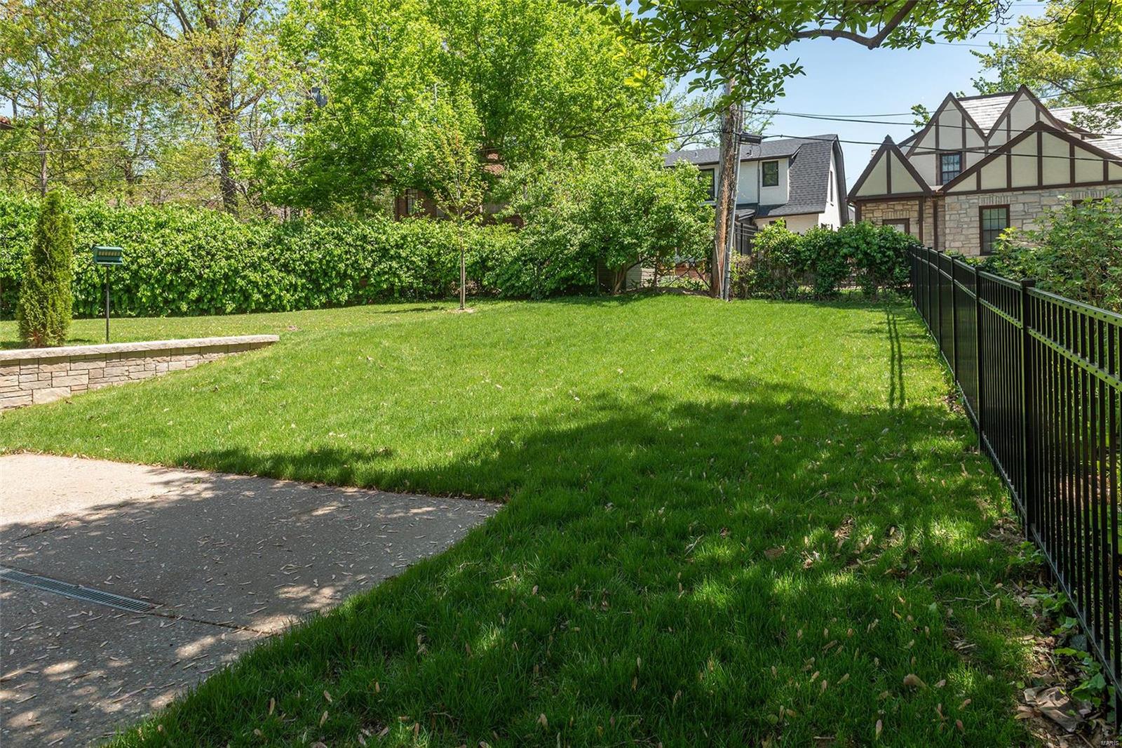 Wydown Forest - Residential