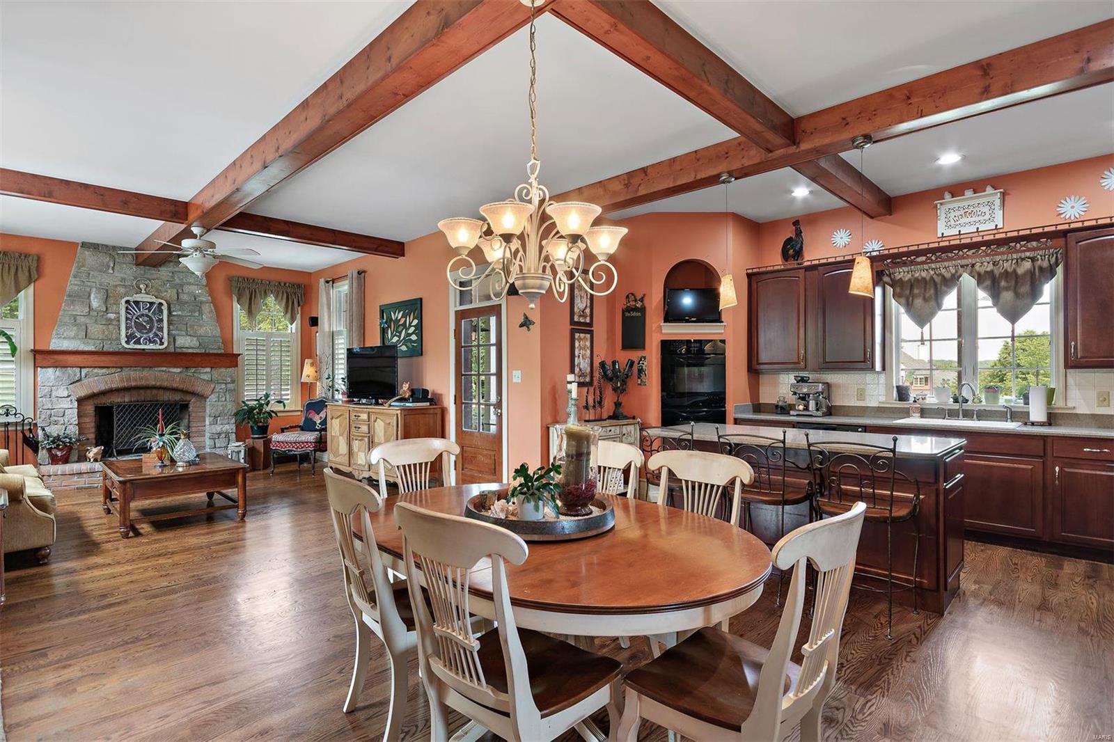 Three Sisters Farm 1 - Residential