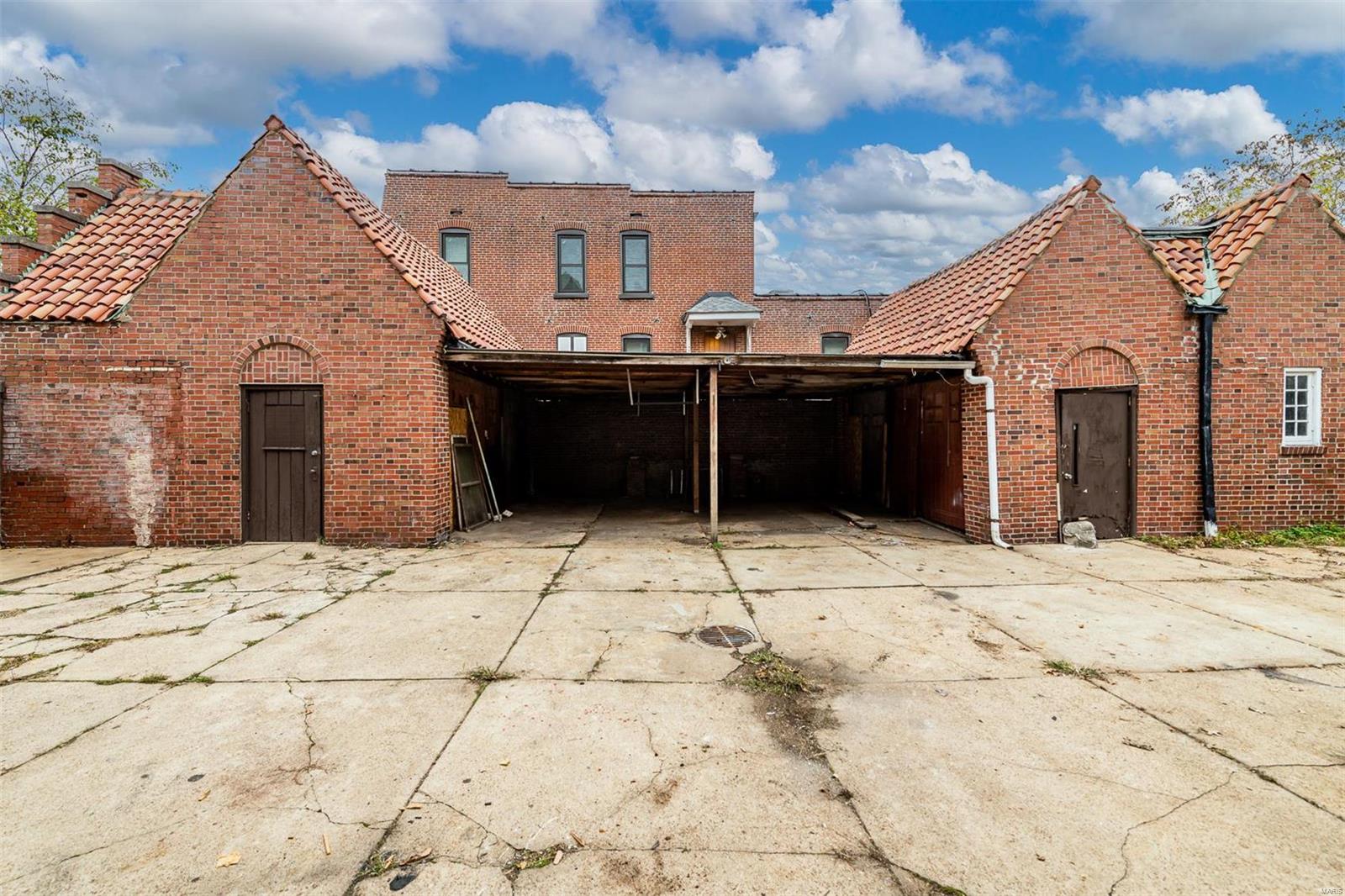 Edward Harens Add - Residential Income