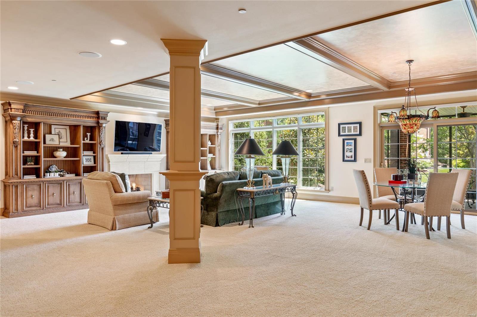 August Hill On Conway One - Residential