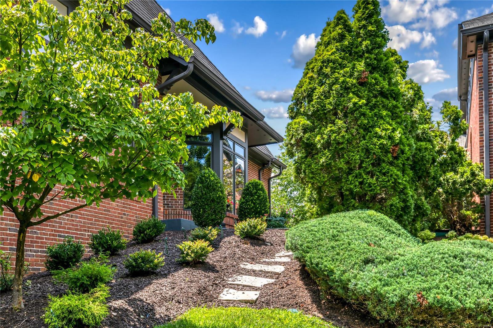 August Hill On Conway One - Residential