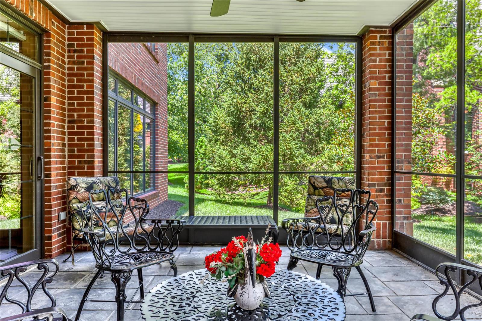 August Hill On Conway One - Residential