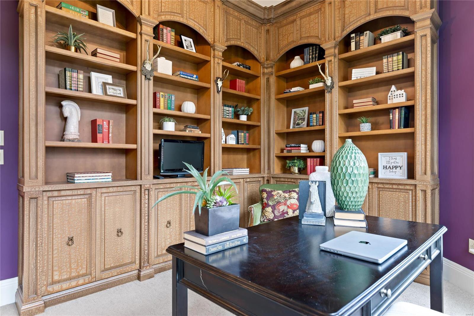 August Hill On Conway One - Residential