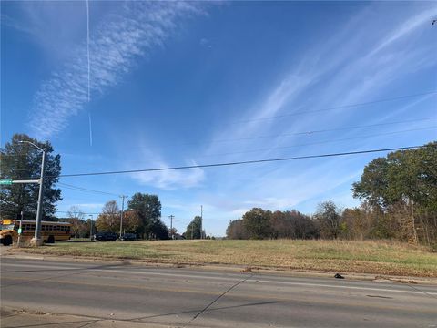 1000 N Mount Auburn Road Cape Girardeau MO 63701