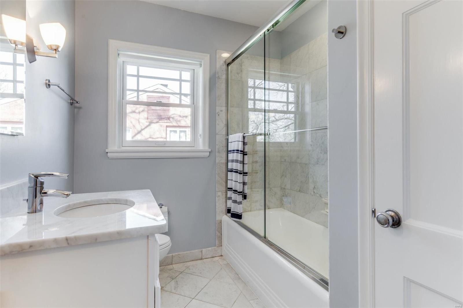 Davis Place - Residential