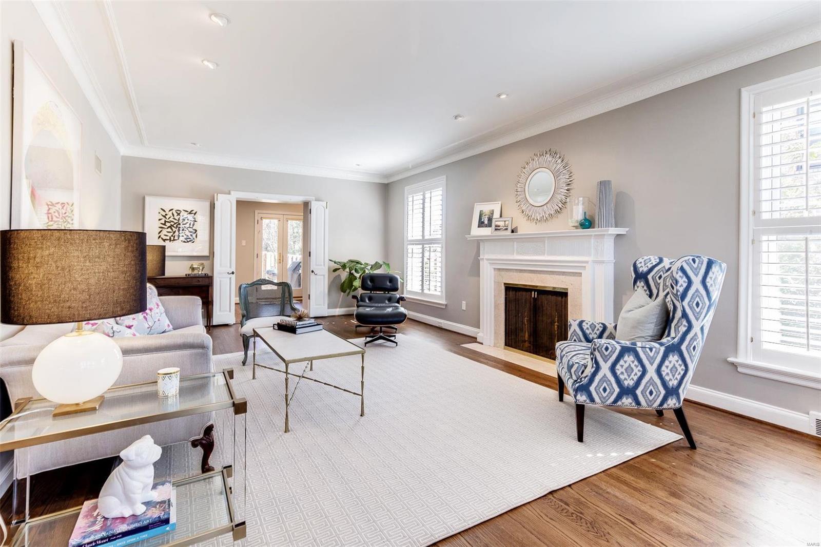 Davis Place - Residential