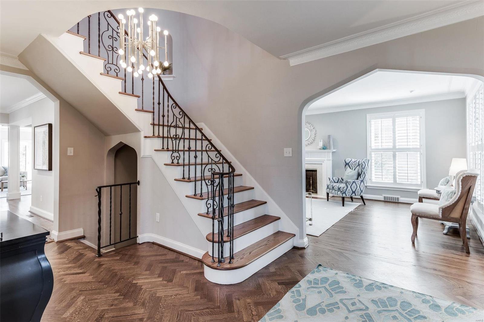 Davis Place - Residential