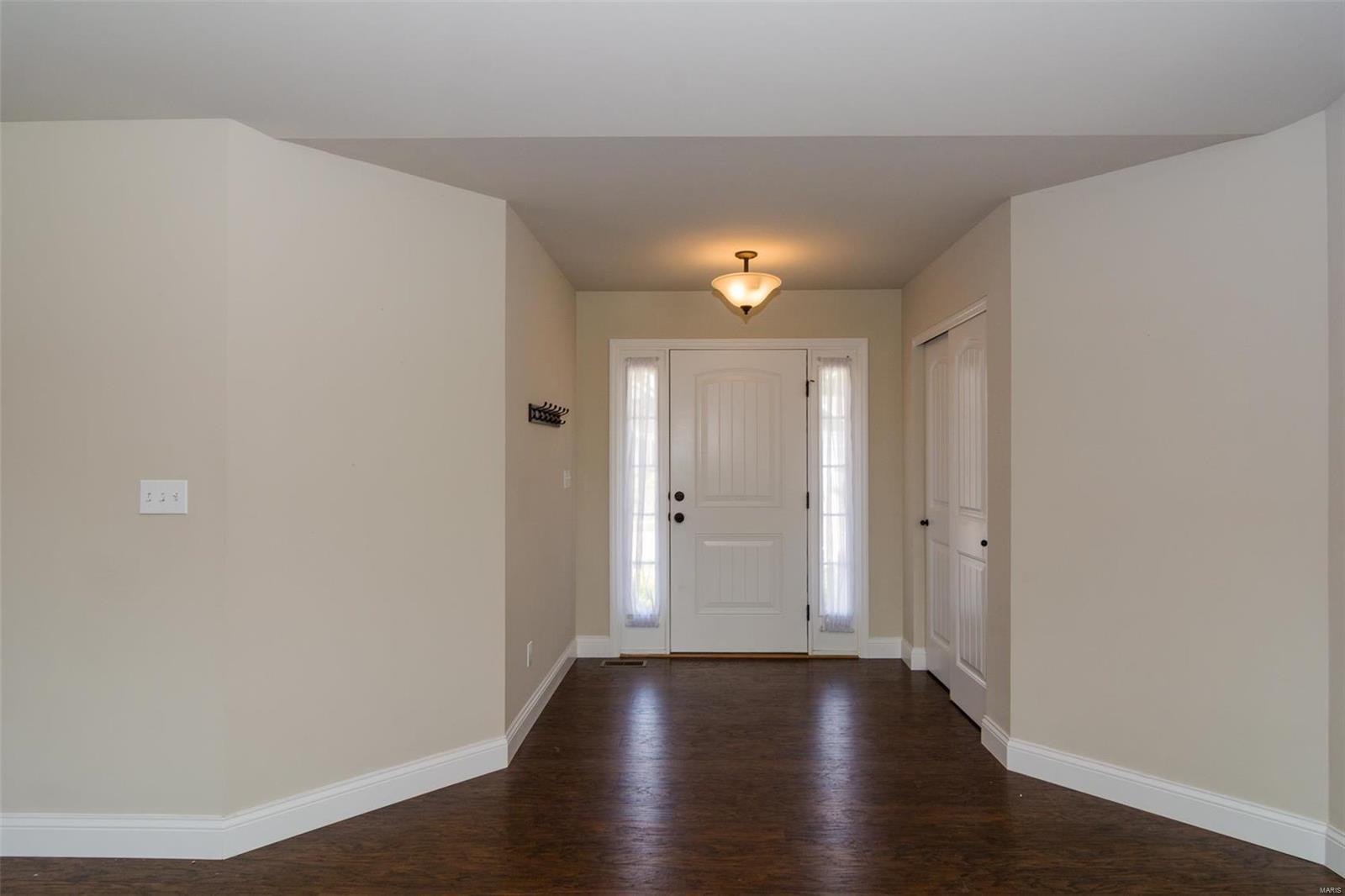 Stone Ridge Canyon #8 - Residential Lease