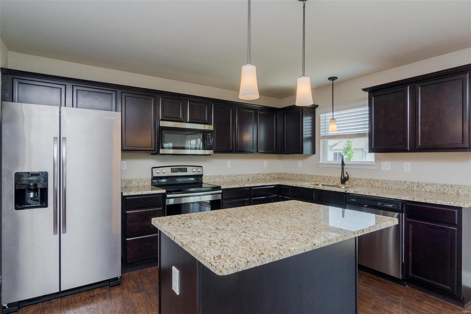 Stone Ridge Canyon #8 - Residential Lease