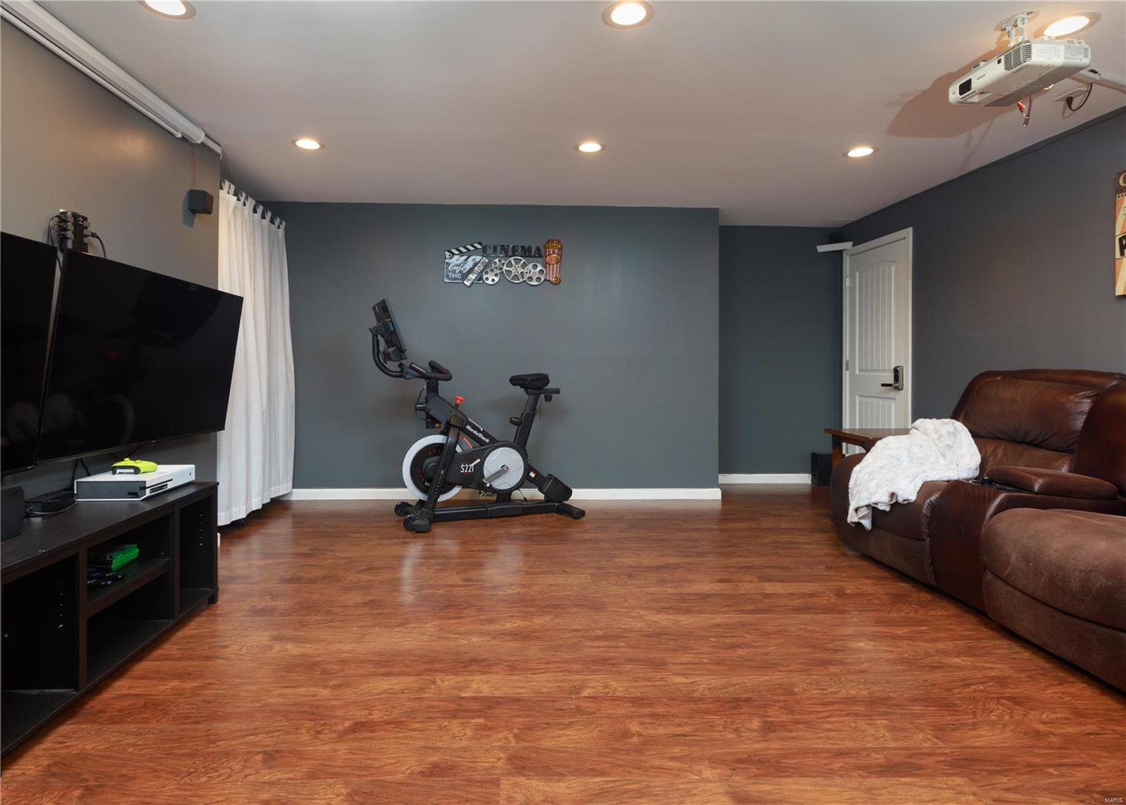 Newport Meadow - Residential