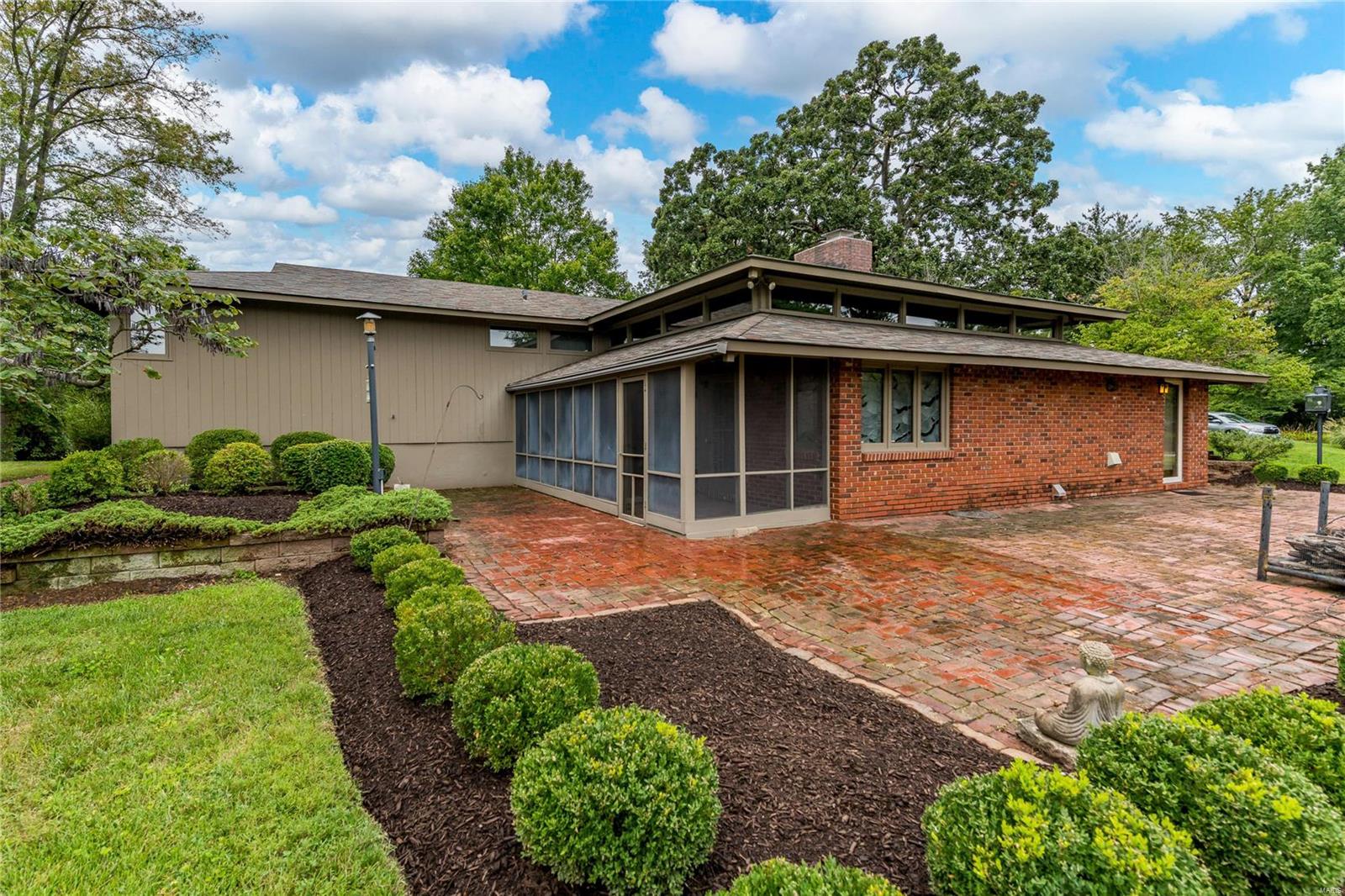 Sherwyn Lane - Residential