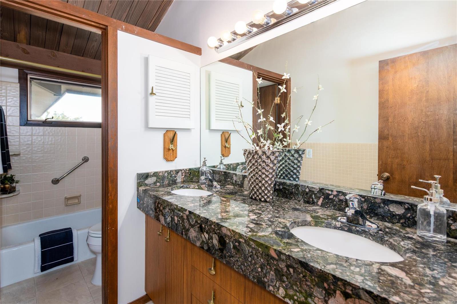 Sherwyn Lane - Residential