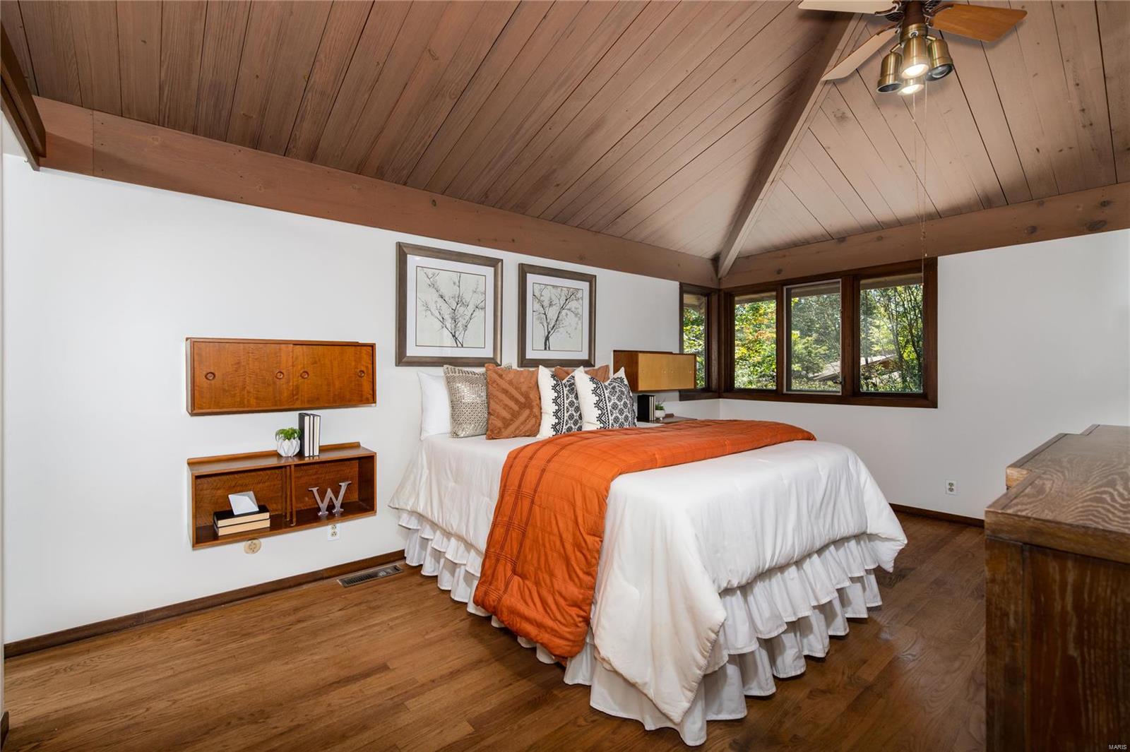 Sherwyn Lane - Residential