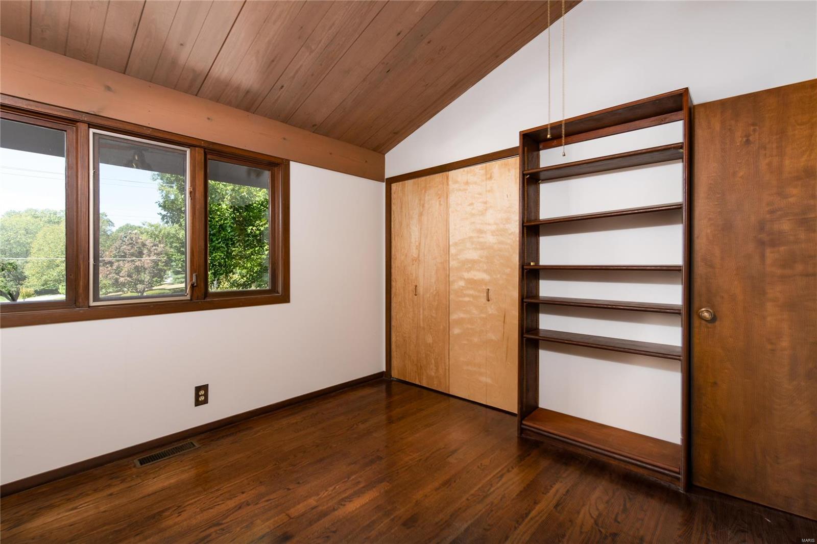 Sherwyn Lane - Residential