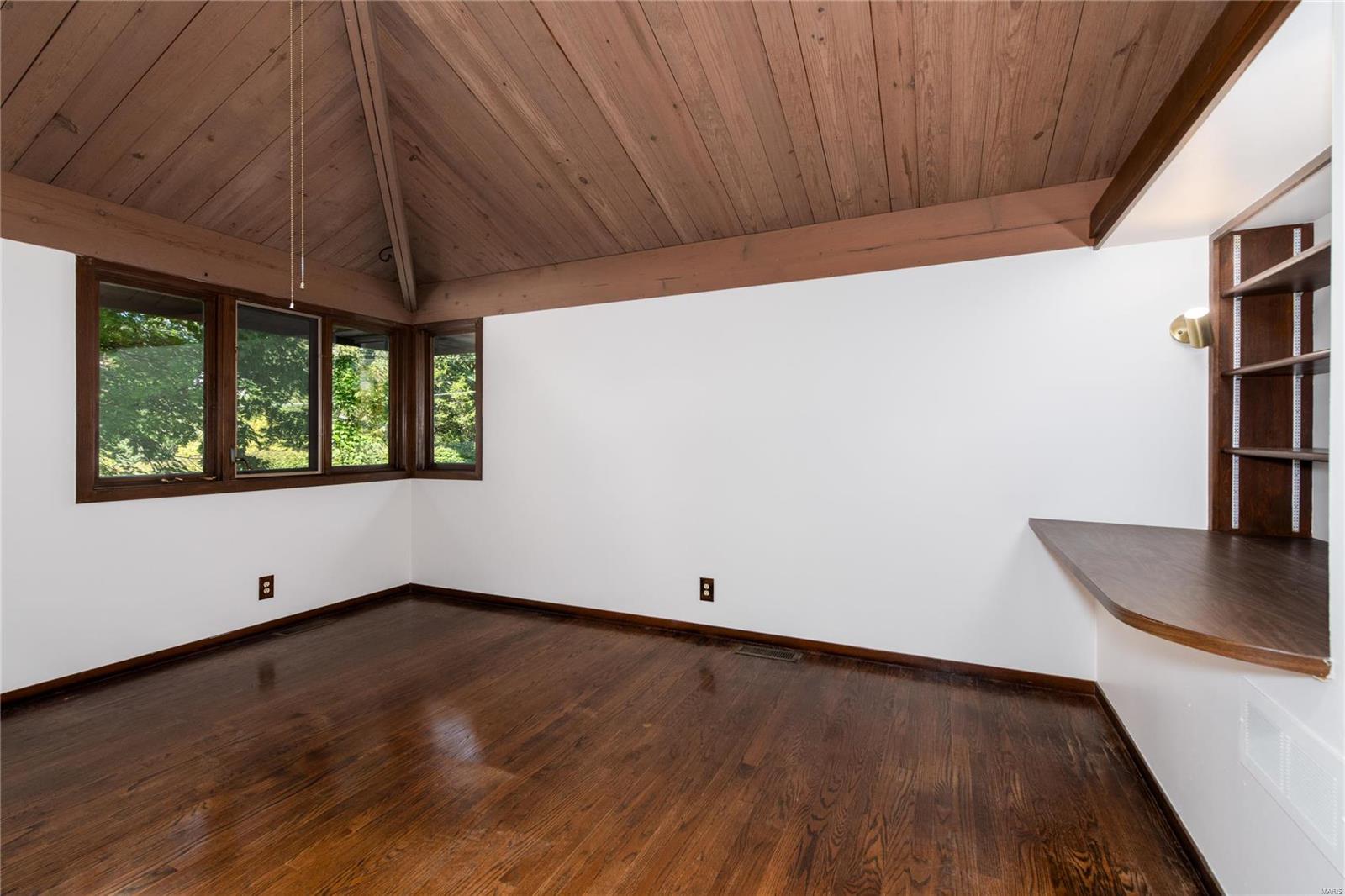 Sherwyn Lane - Residential