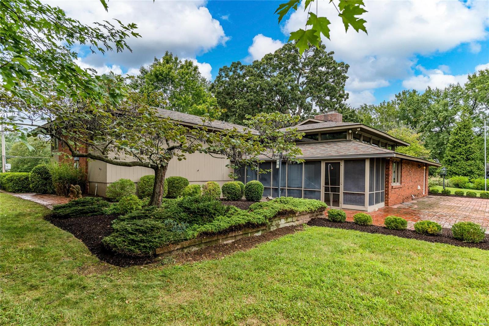 Sherwyn Lane - Residential