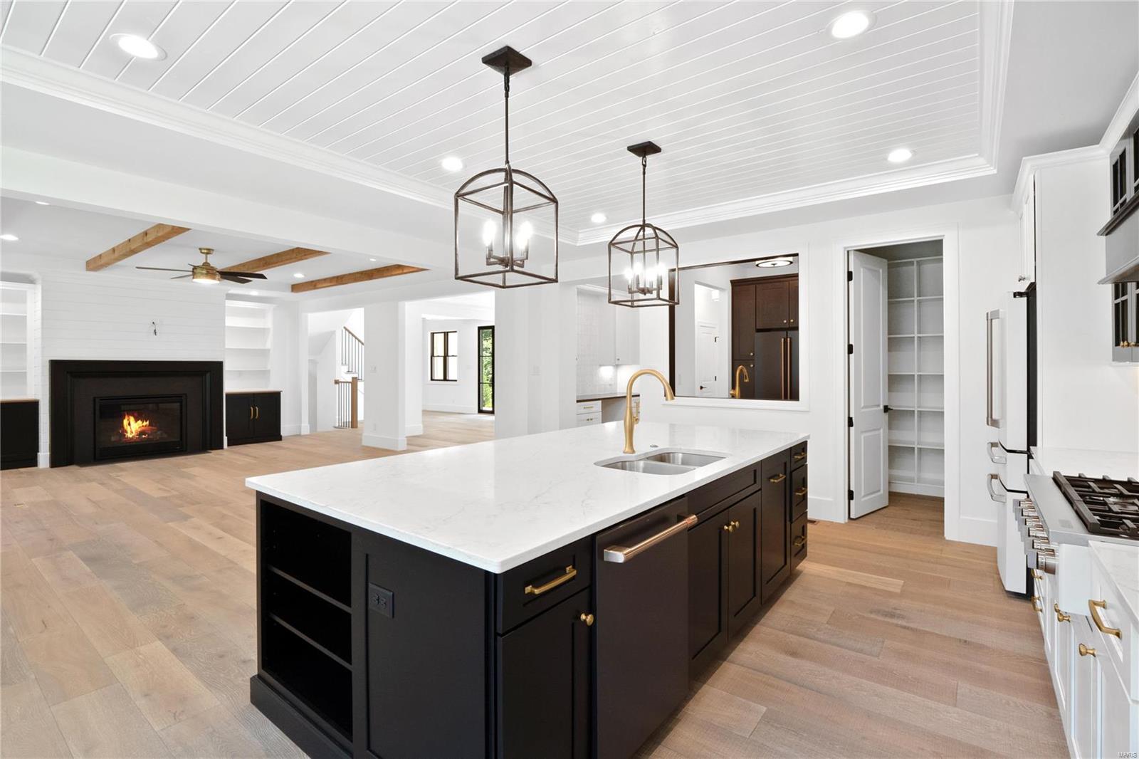 Harflo Acres Add - Residential