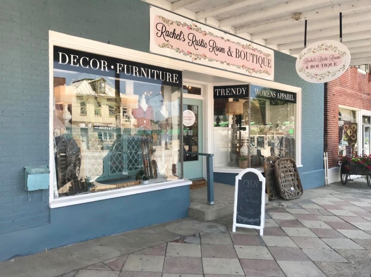 Town/Rosebud - Commercial Sale