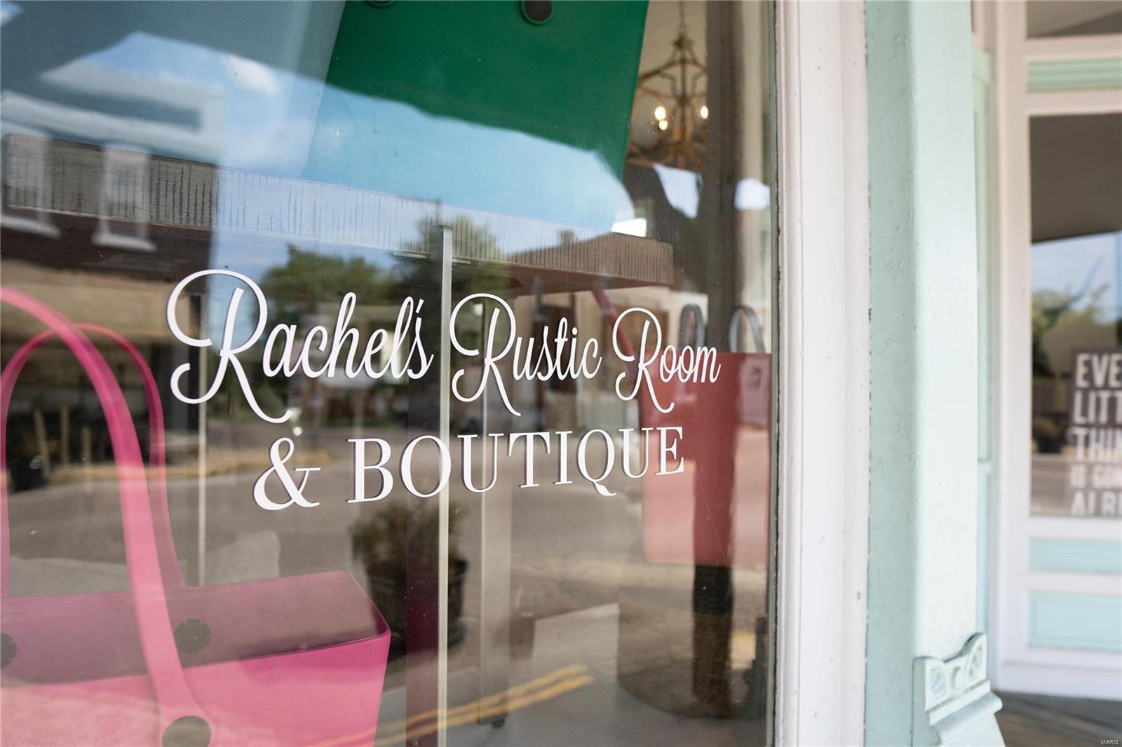 Town/Rosebud - Commercial Sale