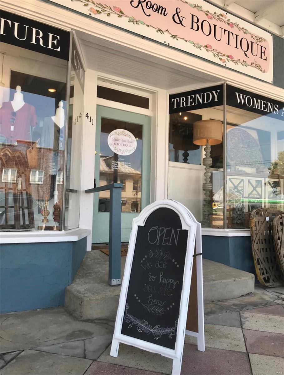 Town/Rosebud - Commercial Sale