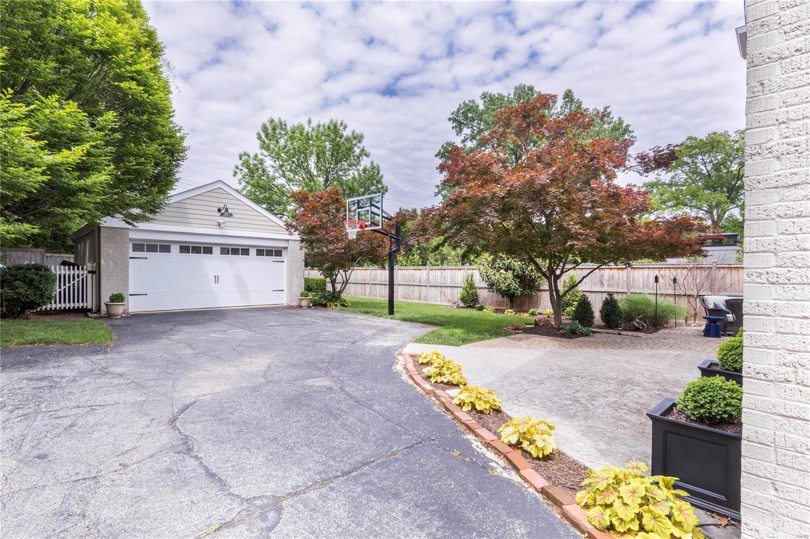 Maryland Terrace - Residential