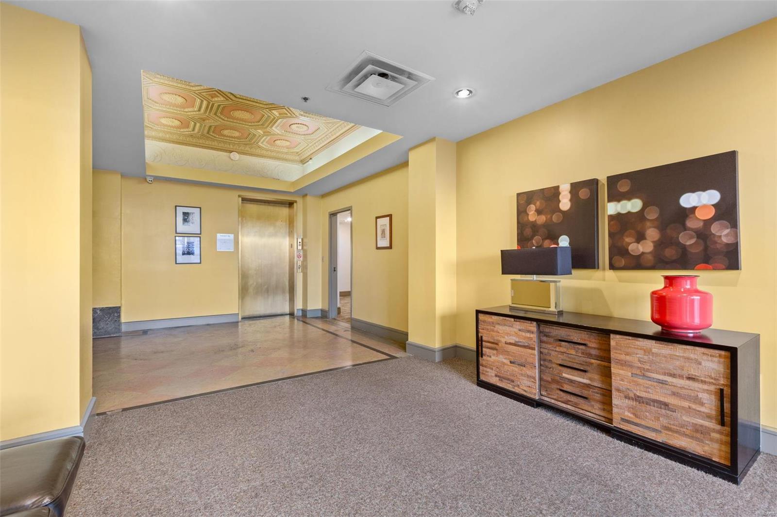 East/South Tower Condo - Residential